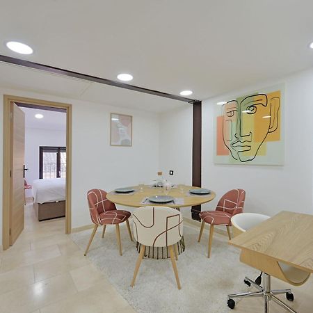Le 185 - Charme Et Tranquillite Au Coeur D'Avignon Apartment Bagian luar foto