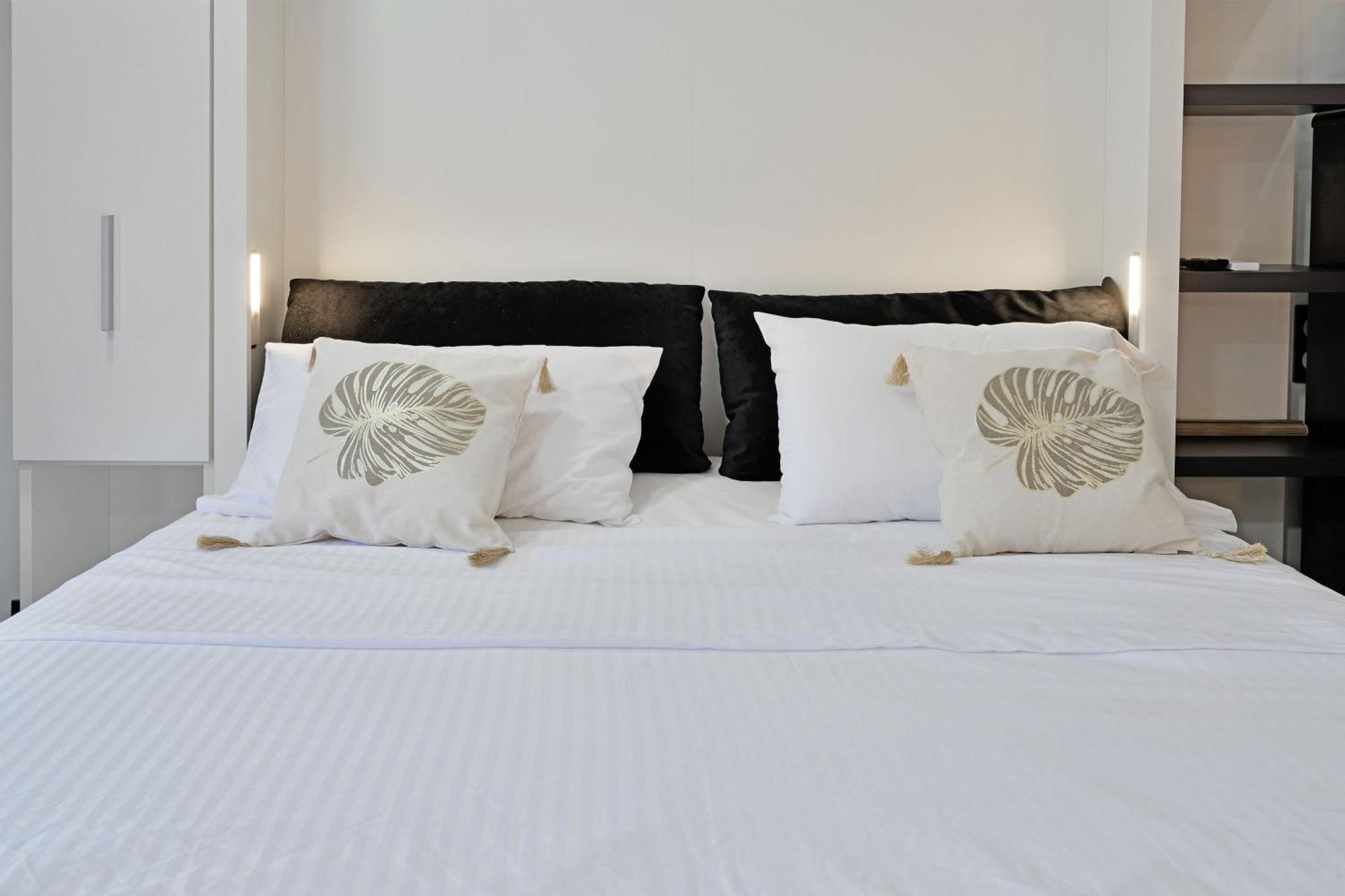 Le 185 - Charme Et Tranquillite Au Coeur D'Avignon Apartment Bagian luar foto