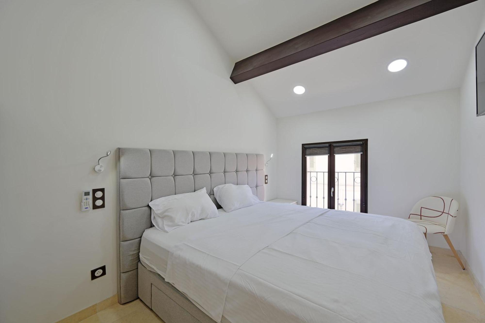 Le 185 - Charme Et Tranquillite Au Coeur D'Avignon Apartment Bagian luar foto