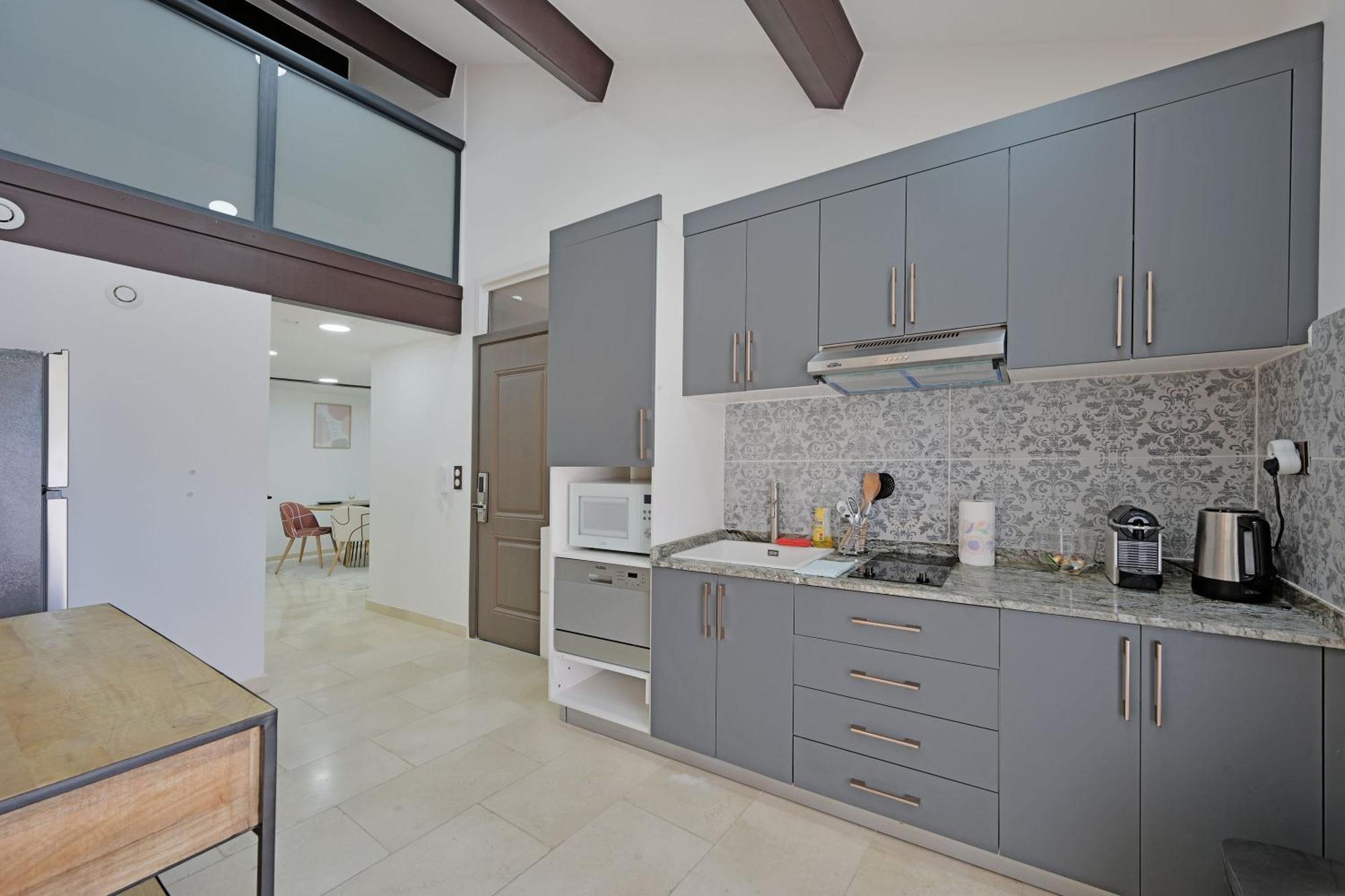 Le 185 - Charme Et Tranquillite Au Coeur D'Avignon Apartment Bagian luar foto