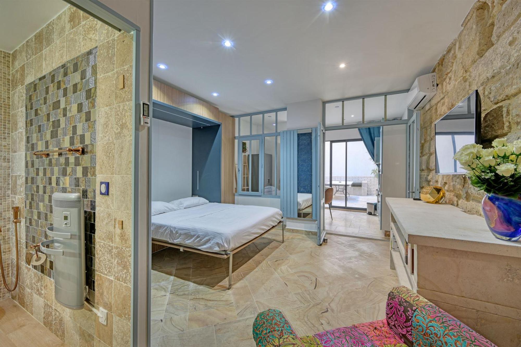Le 185 - Charme Et Tranquillite Au Coeur D'Avignon Apartment Bagian luar foto