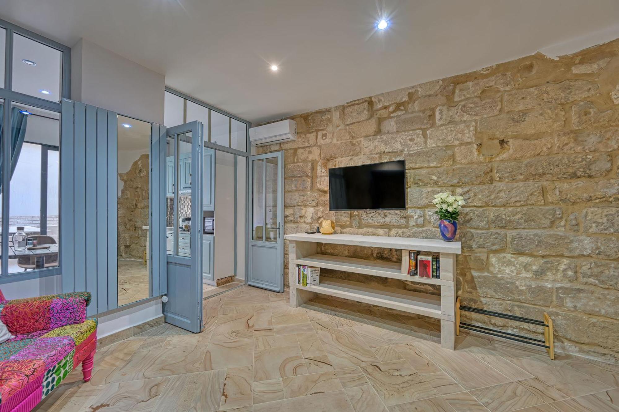Le 185 - Charme Et Tranquillite Au Coeur D'Avignon Apartment Bagian luar foto