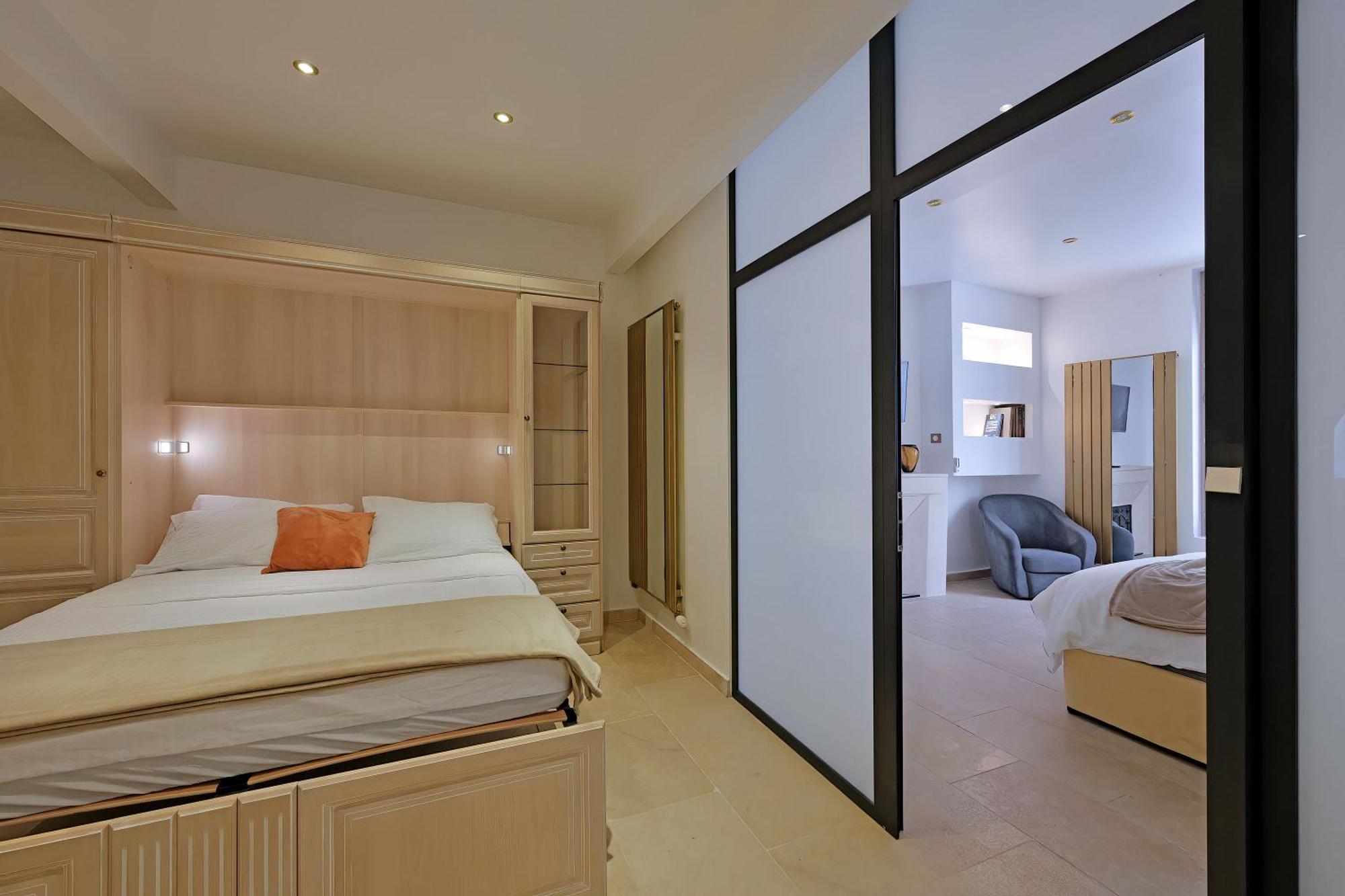 Le 185 - Charme Et Tranquillite Au Coeur D'Avignon Apartment Bagian luar foto